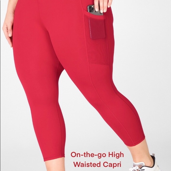 Fabletics On-The-Go High-Waisted Capri - Picture 2 of 3